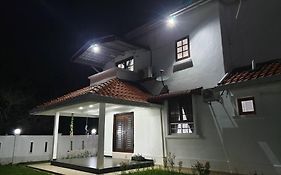 Nilai Spring Villas